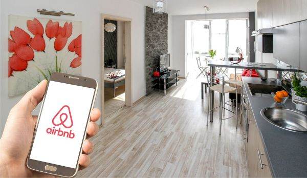 TradeVille: Airbnb întrece aşteptările