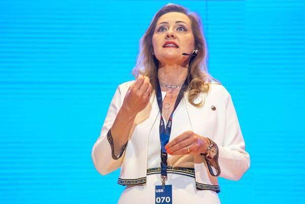 Elena Lasconi, după discuţia cu Marcel Ciolacu: "I-am spus că aş fi dispusă să renunţ la candidatură şi să-l susţinem pe Ilie Bolojan"