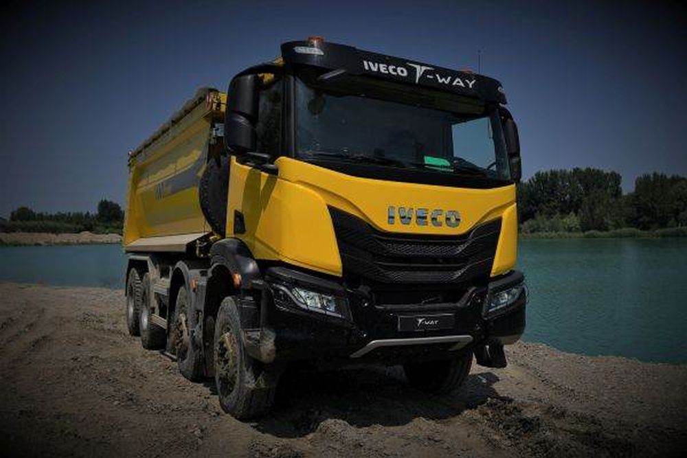 Iveco vizează vânzarea diviziei sale de apărare, pentru 1,5 miliarde de euro